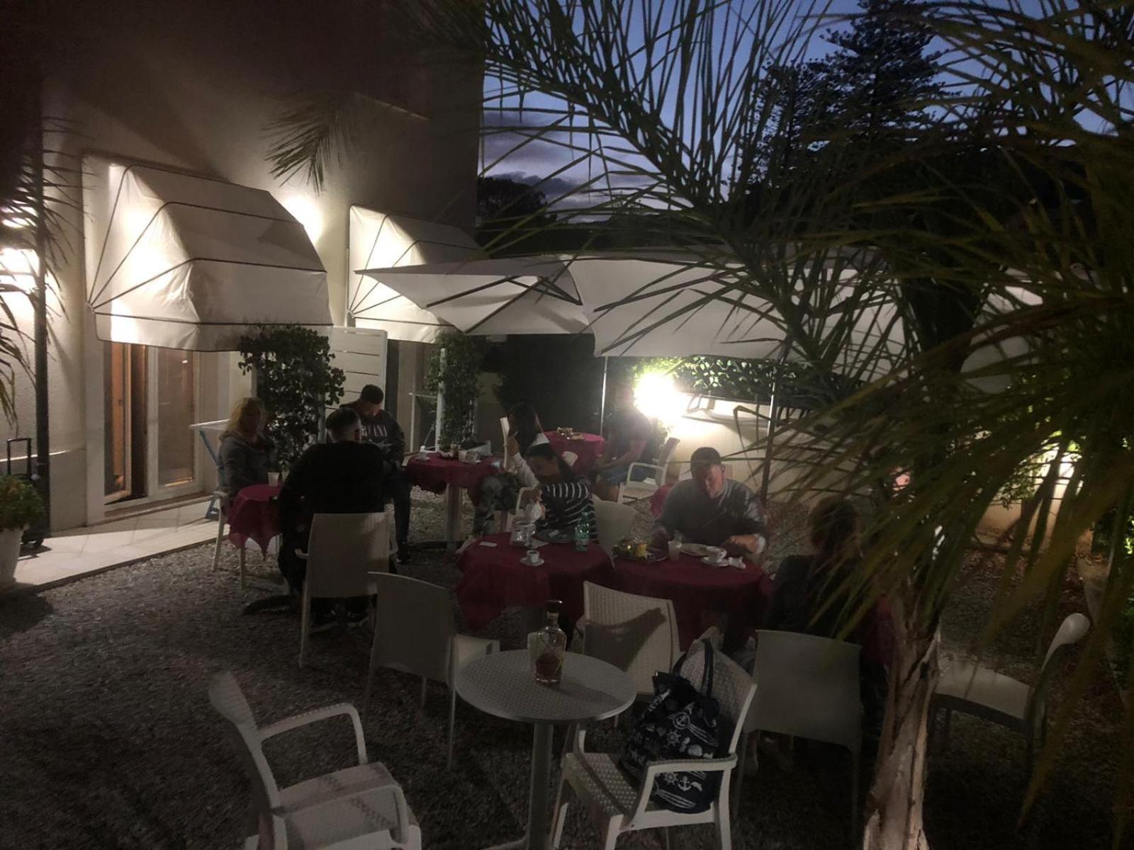 טרופאה Residenza Porta Romana מראה חיצוני תמונה