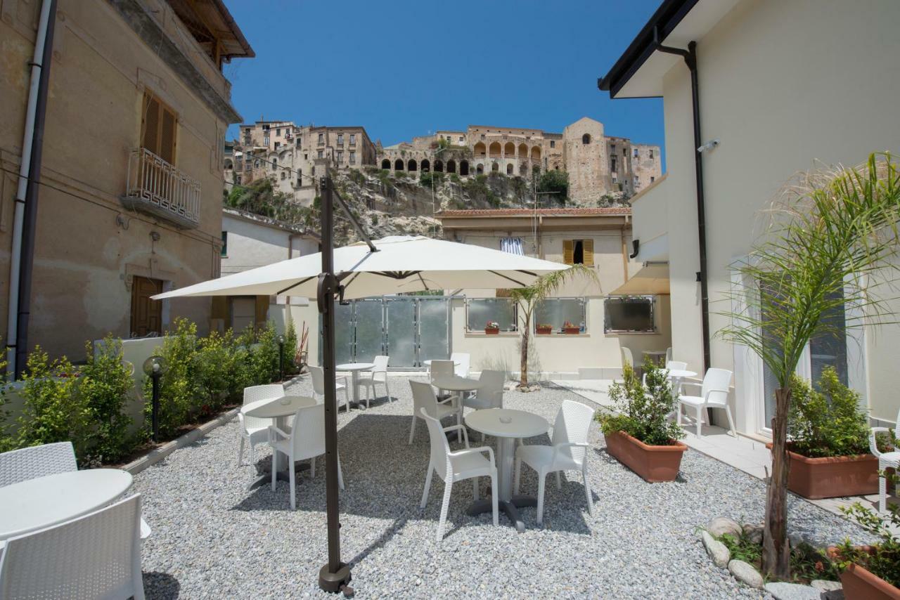 טרופאה Residenza Porta Romana מראה חיצוני תמונה
